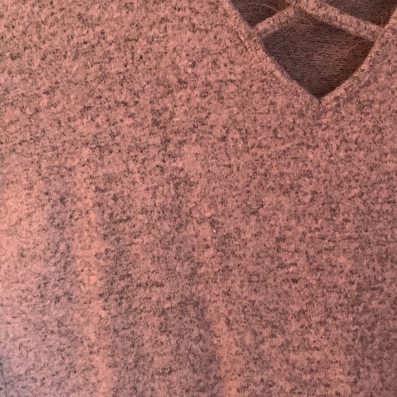 Large purple top. New with tags. - Picture 2 of 2